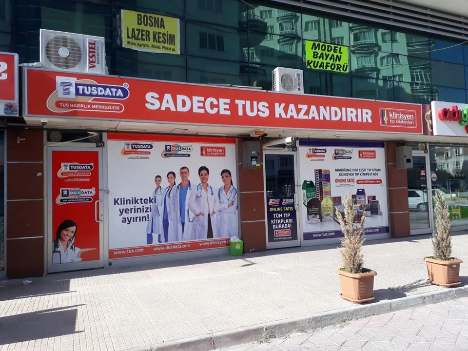 Tusdata Selcuklu Ve Meram Sube Tabela Ve Folyo Uygulamalari