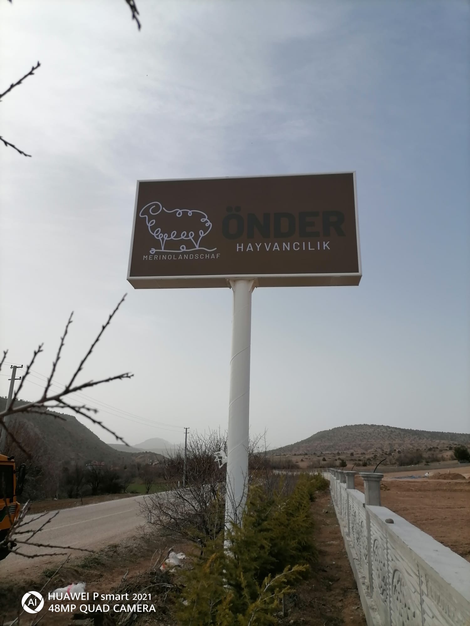 ÖNDER HAYVANCILIK - KONYA TOTEM TABELA