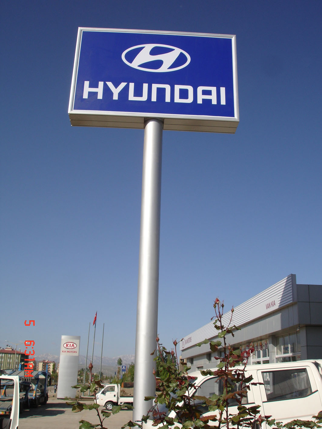 HYUNDAİ - VAN TOTEM TABELA