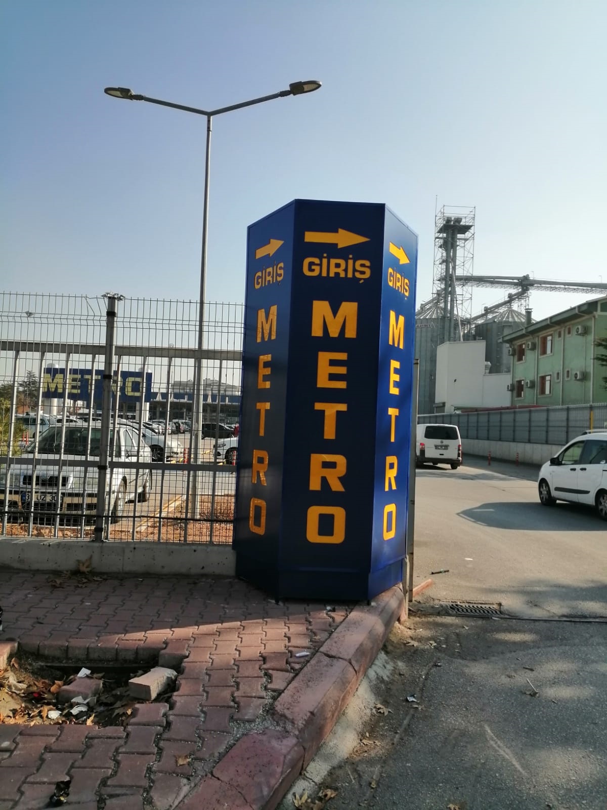 METRO - YÖNLENDİRME