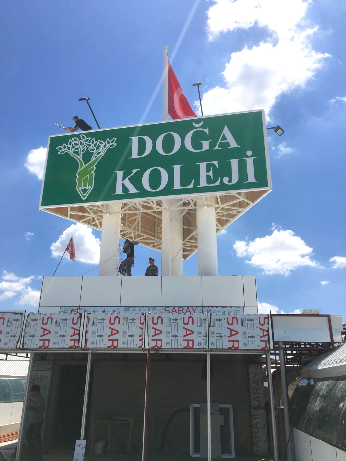 DOĞA KOLEJİ - NEVŞEHİR TOTEM TABELA